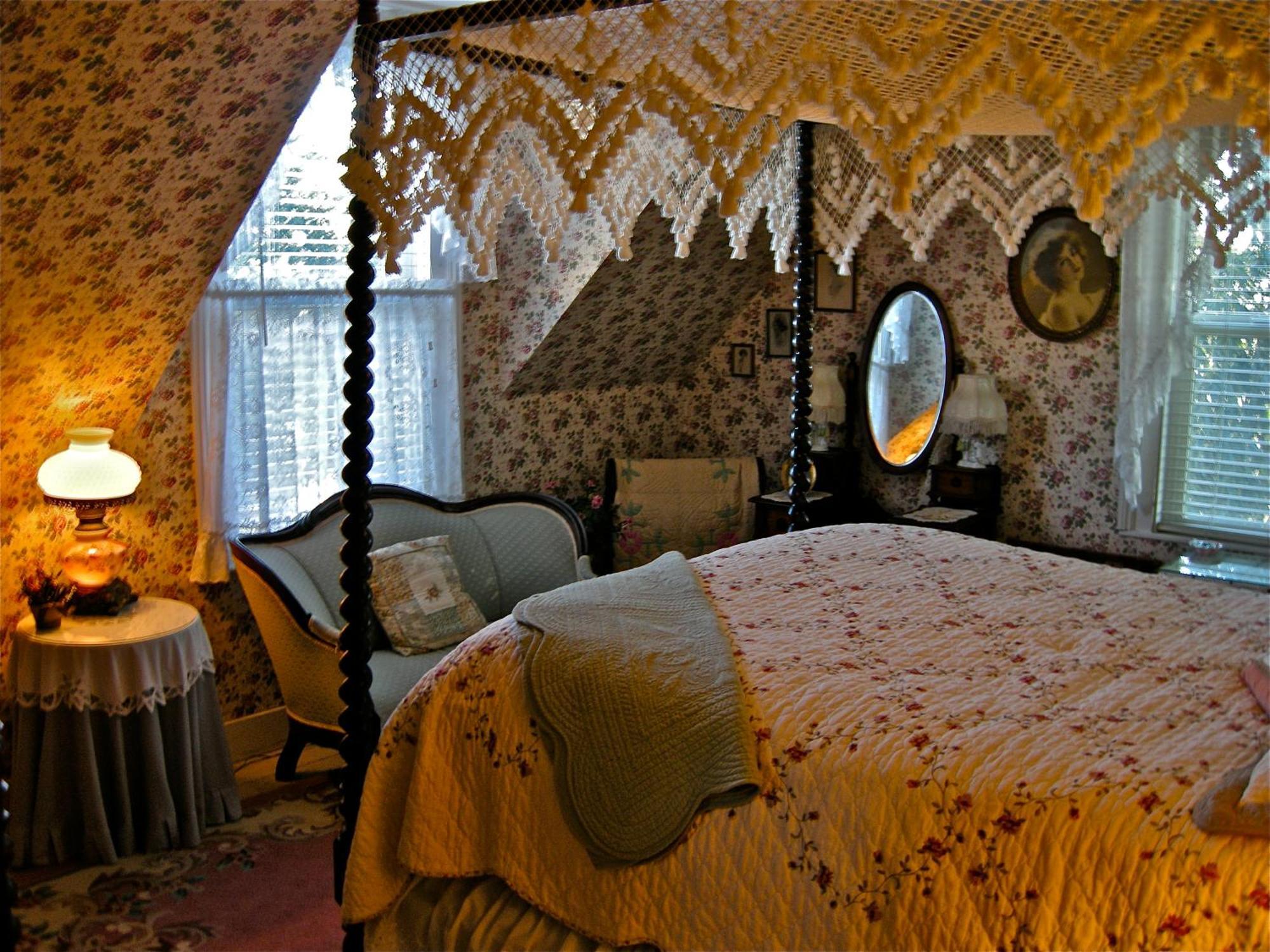 The Old Tower House Bed & Breakfast North Bend Exteriör bild
