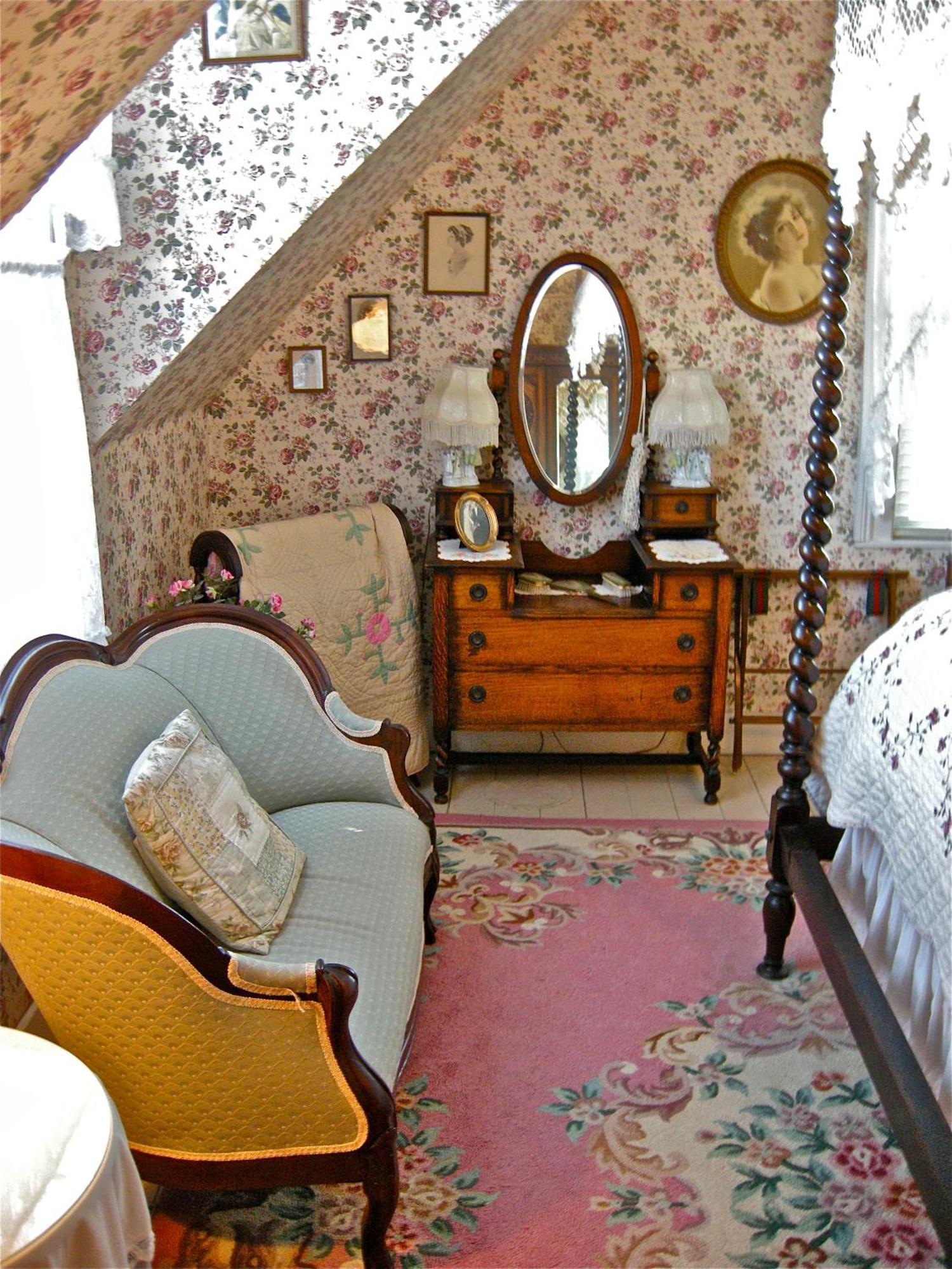The Old Tower House Bed & Breakfast North Bend Exteriör bild