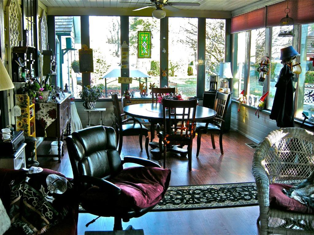 The Old Tower House Bed & Breakfast North Bend Exteriör bild